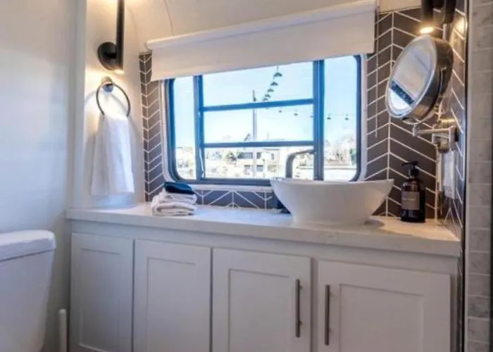 Airstream Escape Near Granite Creek In Prescott, Arizona Holiday home Prescott